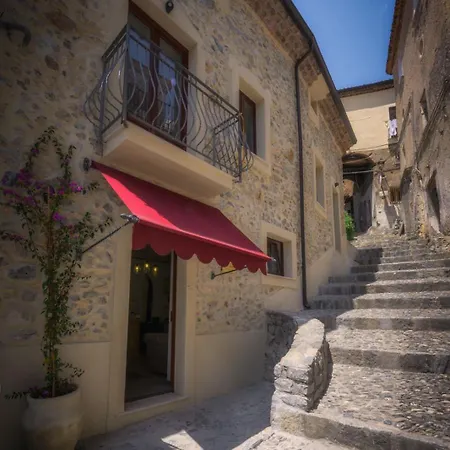 Saint Charbel - Residenza Ii *